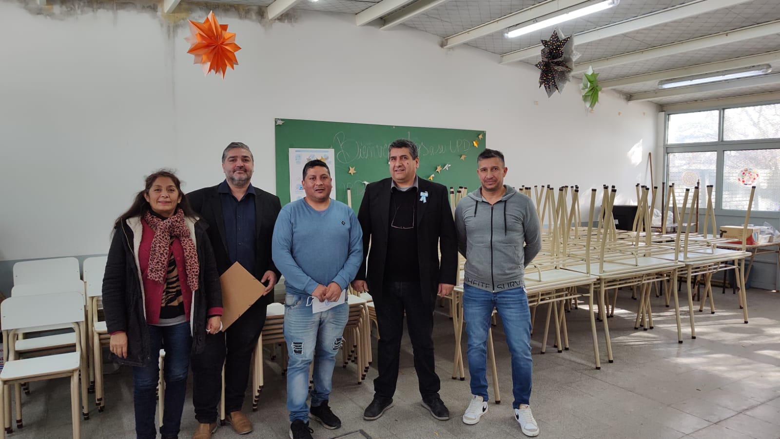 EDUCACIÓN //  Comienza entrega de nuevos mobiliarios para escuelas de Presidente Perón