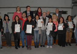 Cientos de adultos egresados del FinEs 2