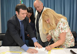 Acto de firma de escrituras