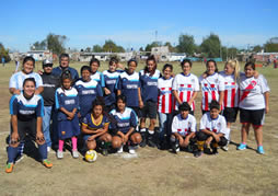 Defensores de Las Lomas, campeonas en torneo femenino
