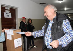 Regueiro recibiÃ³ un gran respaldo de sus vecinos
