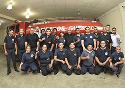 Los Bomberos de Guernica cerraron el año con un brindis junto al Intendente y el Interventor