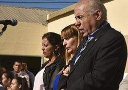 Regueiro inauguró importantes obras en la Escuela Primeria 7 de Guernica