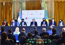 La Intendente Cantero en anuncio de reactivación de obras