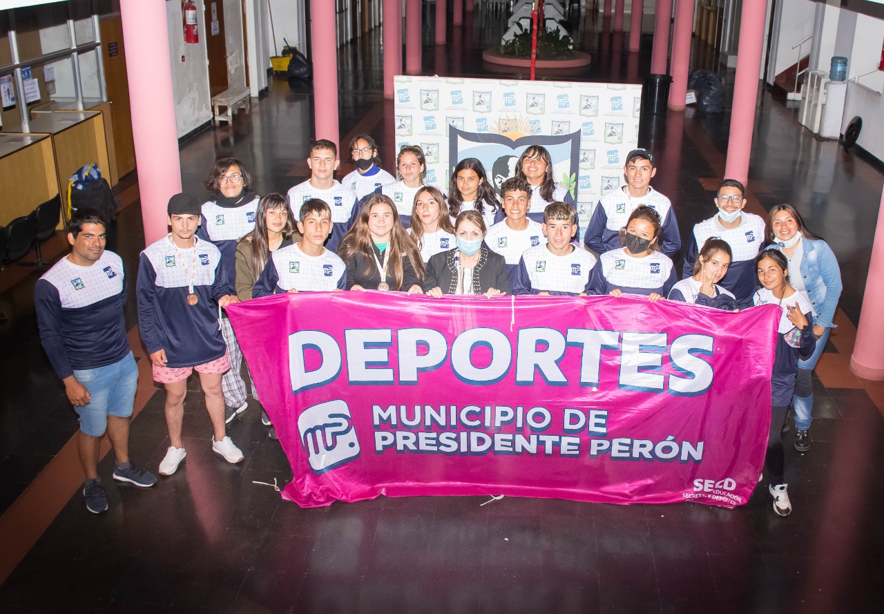 JUEGOS BONAERENSES 2021/        Intendente Cantero: “Estamos orgullosos y muy felices de nuestros jóvenes”.