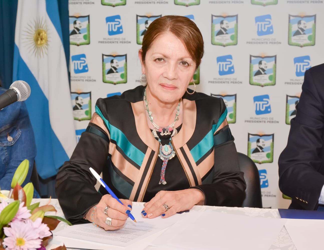 GESTIÓN / LA INTENDENTE BLANCA CANTERO IMPULSA UN NUEVO SECTOR INDUSTRIAL MIXTO Y CAPACITACIÓN PARA SUS HABITANTES QUE BUSCAN EMPLEO GENUINO