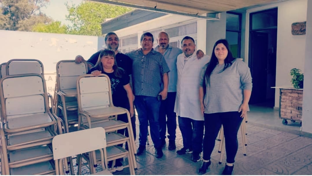 EDUCACIÓN / NUEVA ENTREGA DE MOBILIARIOS PARA ESCUELAS DE PRESIDENTE PERÓN